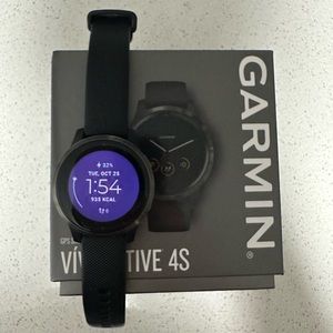 Garmin Vivoactive 4S Smart Watch